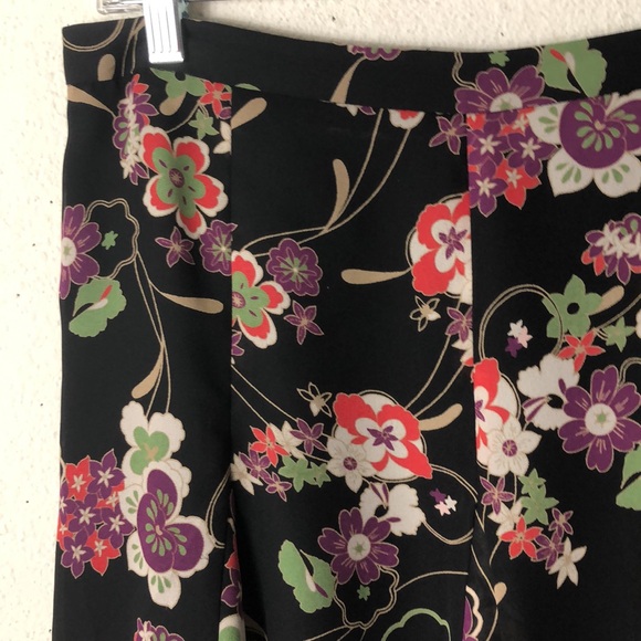 Ann Taylor Loft Petite Black Floral Ruffle Tier Skirt Size 8P - Picture 6 of 9